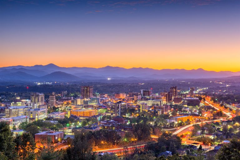 5 Reasons Why People are Relocating from California to Asheville